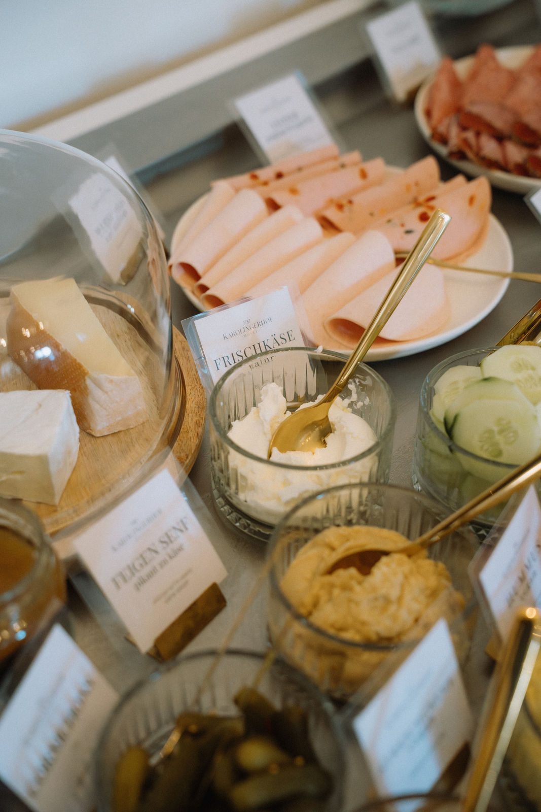 Gutschein | Frühstück Karolingerhof